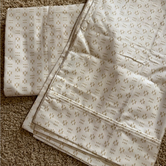 Threshold Bedding Threshold Sheet 2 Pillowcases Poshmark